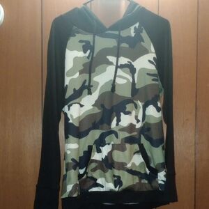 Camouflage Hoodie Sweatshirt
